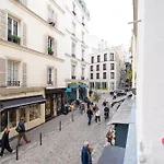 Montmartre Lovers