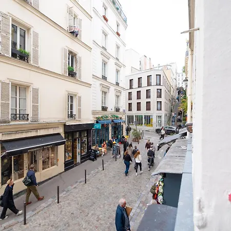 Apartment Montmartre Lovers Paris